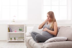 Первая помощь при осложнениях беременности