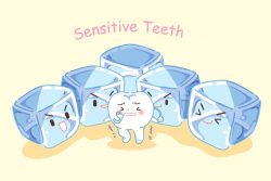 Повышенная чувствительность зубов – причины и лечение