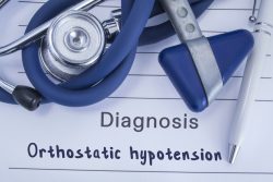 Ортостатическая гипотензия: что это, причины, лечение
